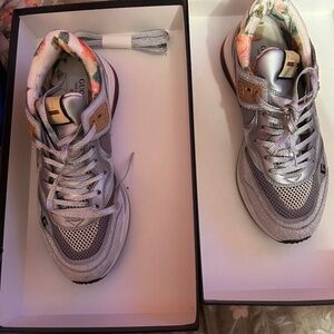 Gucci sneakers